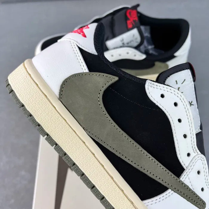 AJ1 LOW - TRAVIS