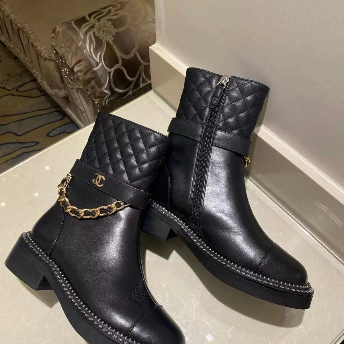 "CC" GOLD CHAIN BOOTS